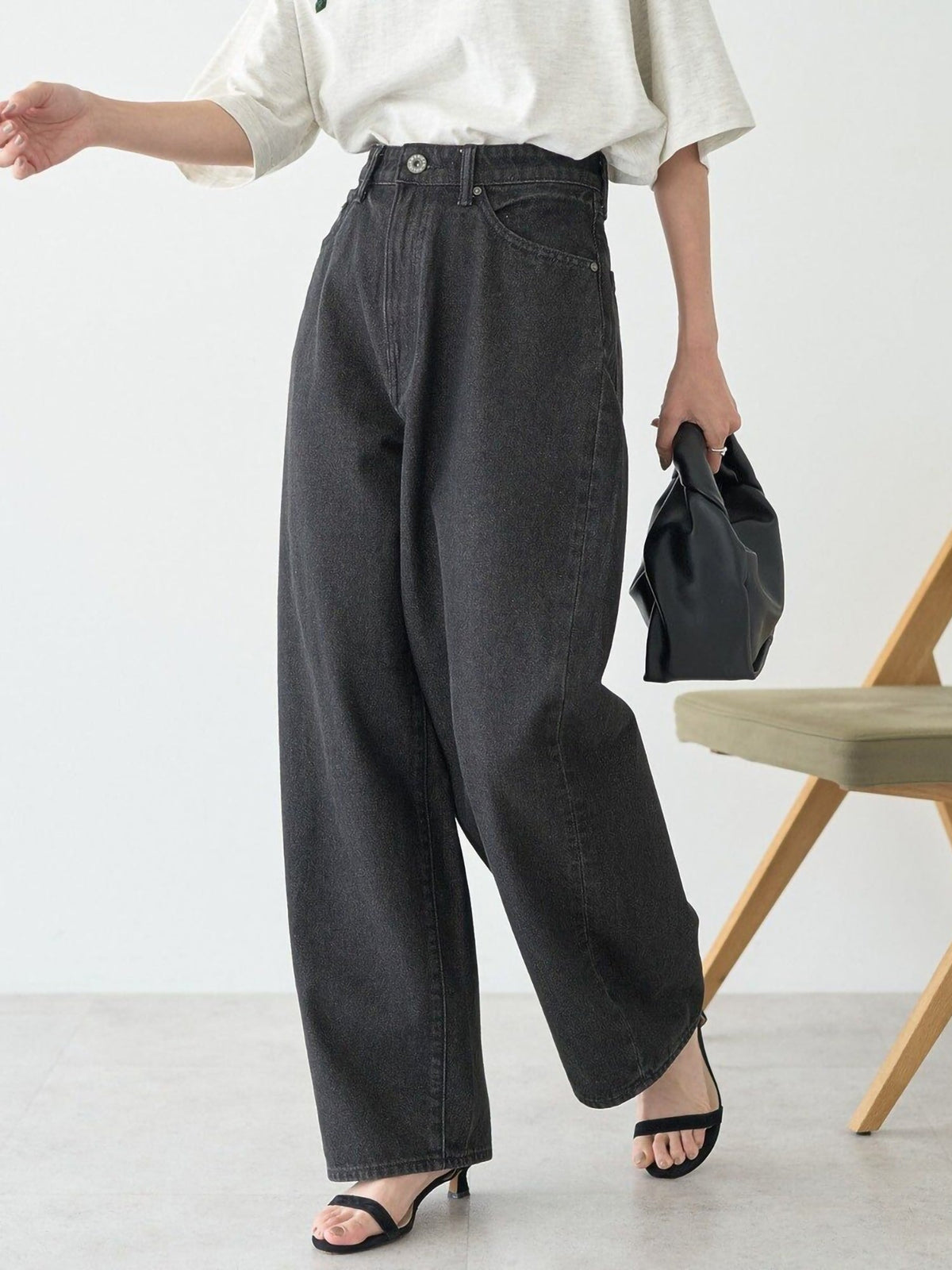 Miu Curved Denim