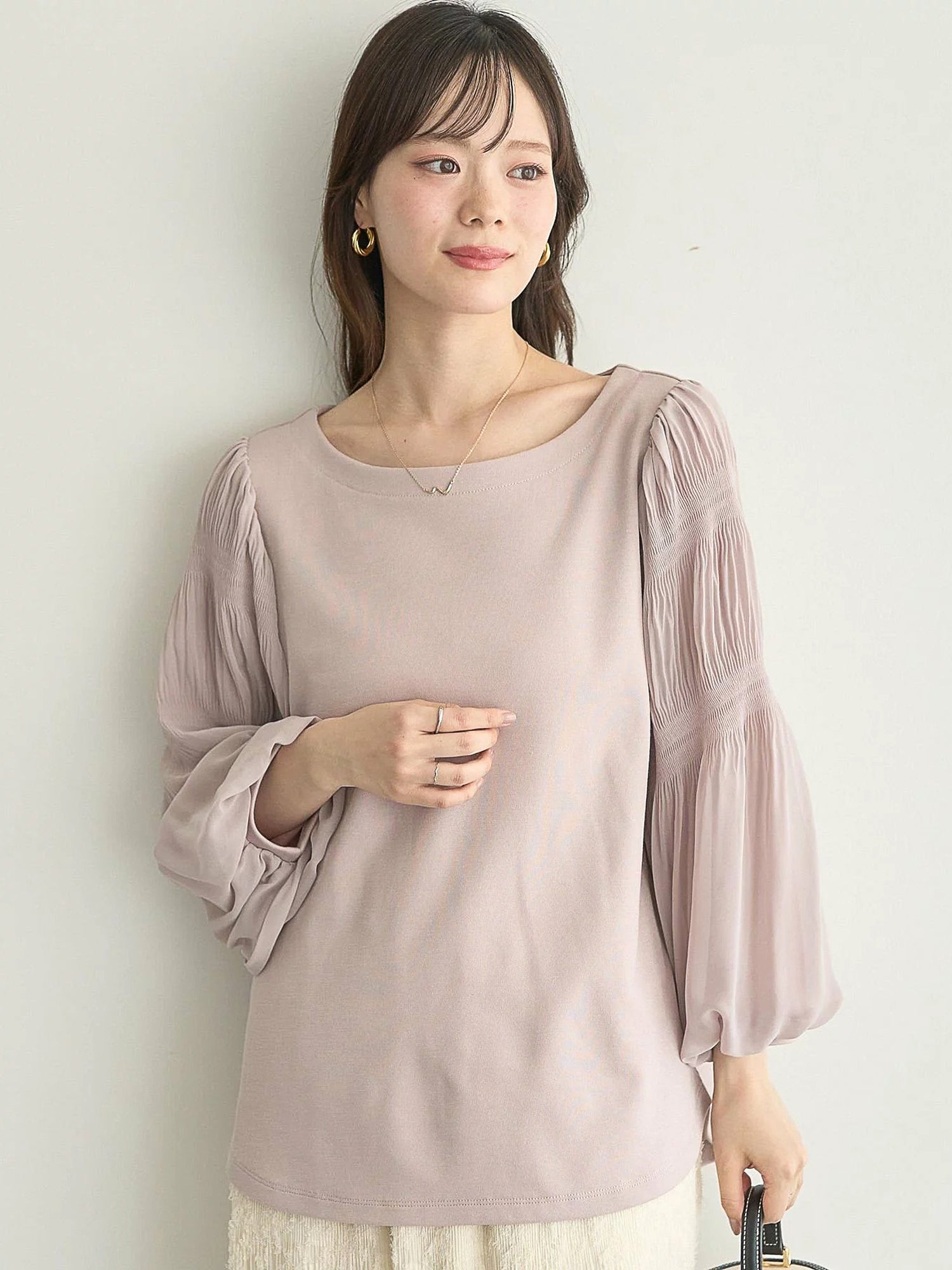 Moji Pleated Sleeve Blouse