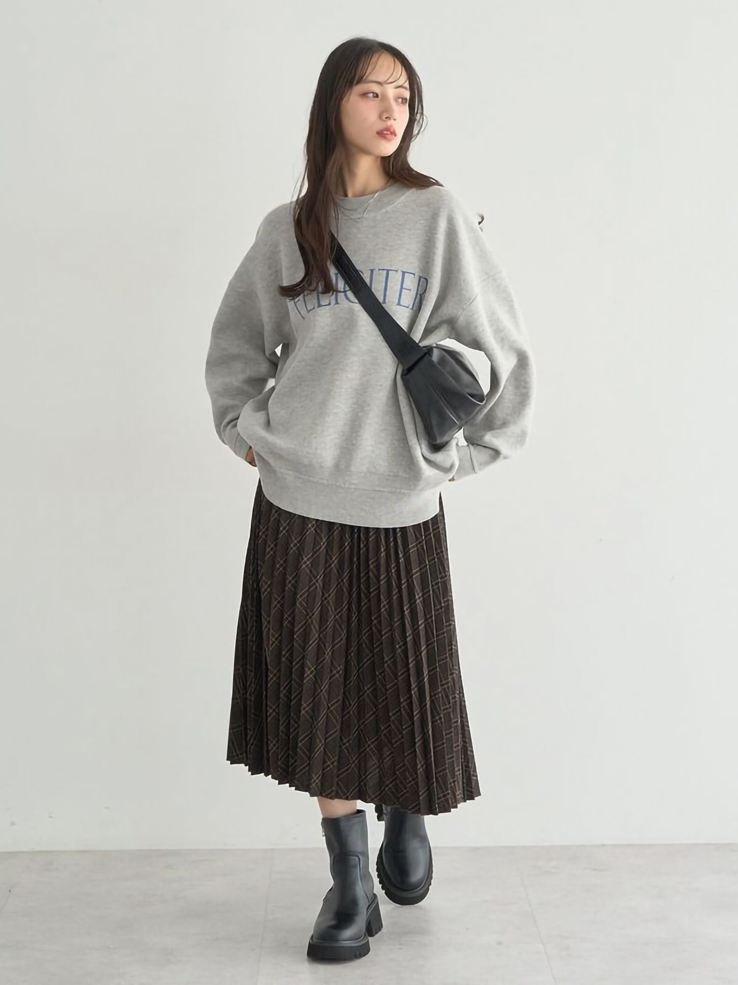 Namika Pleated Skirt
