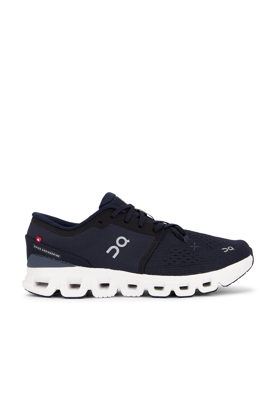 Cloud X 4 Sneaker