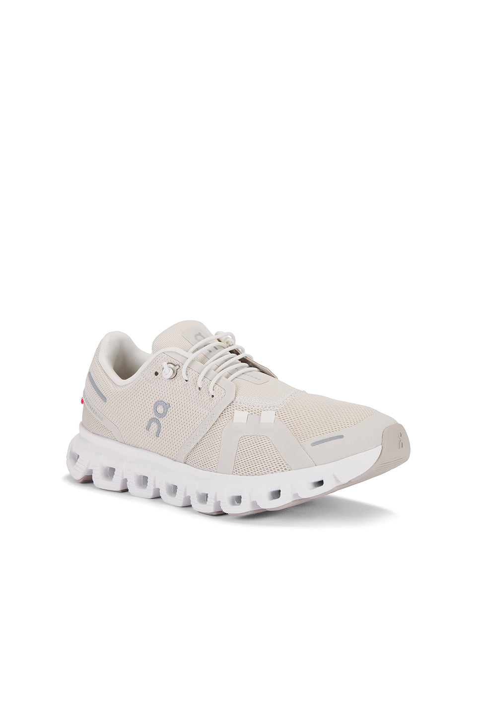 Cloud 6 Sneaker