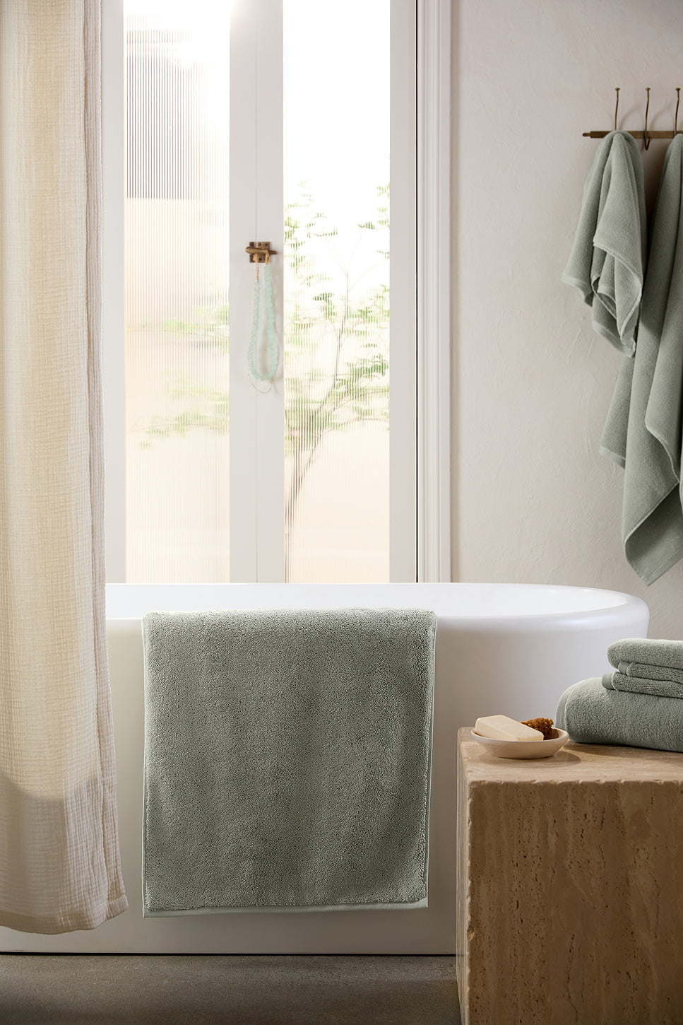 Premium Plush Bath Towel