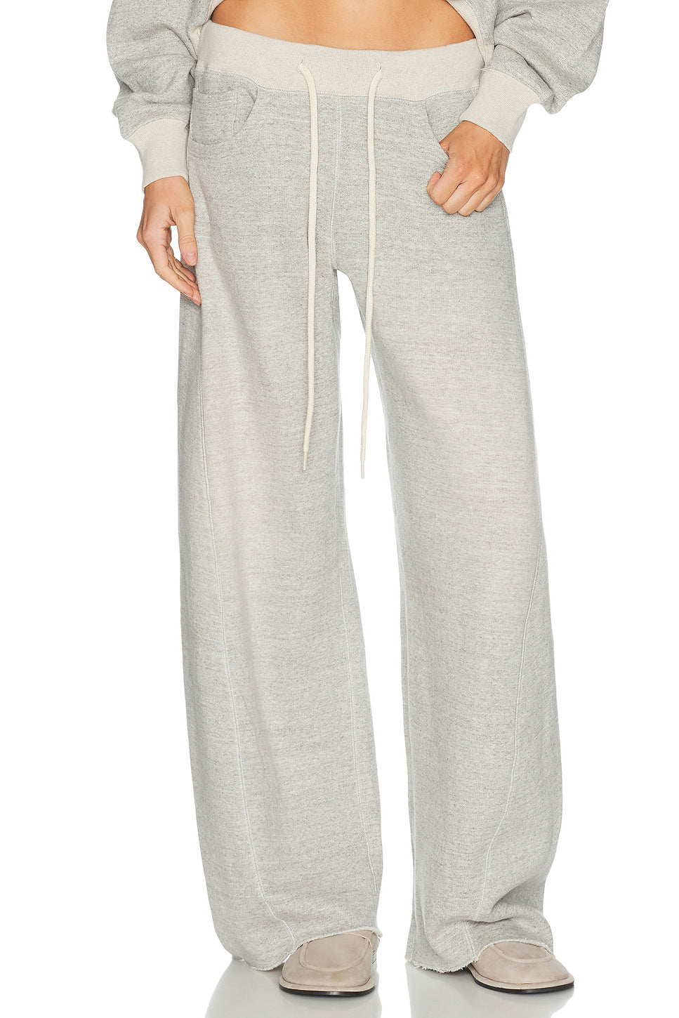 Relaxed Darted Sweatpant