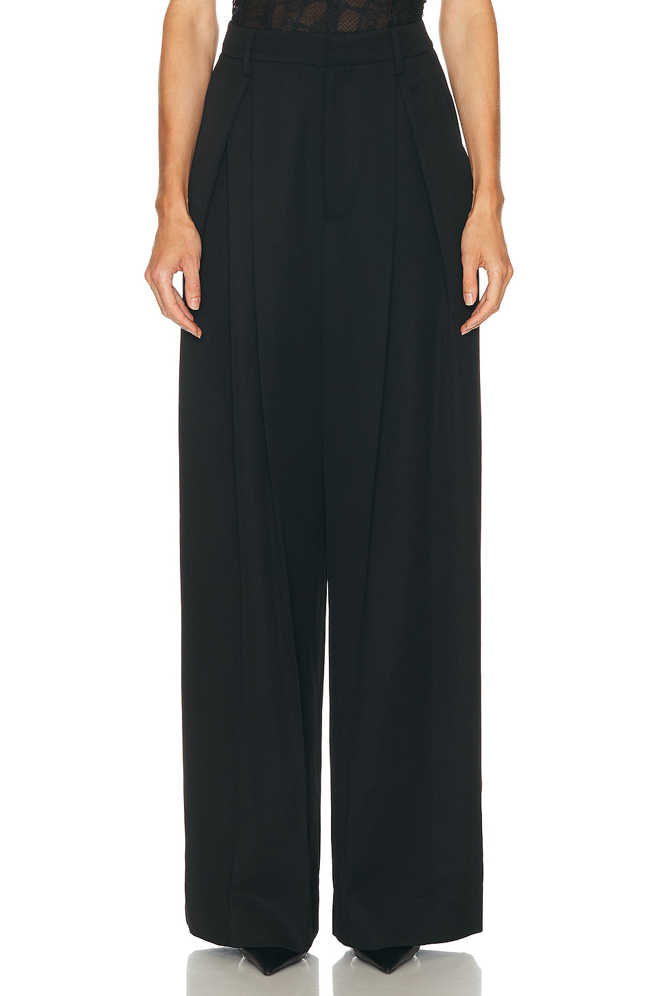 Kelsie Trouser