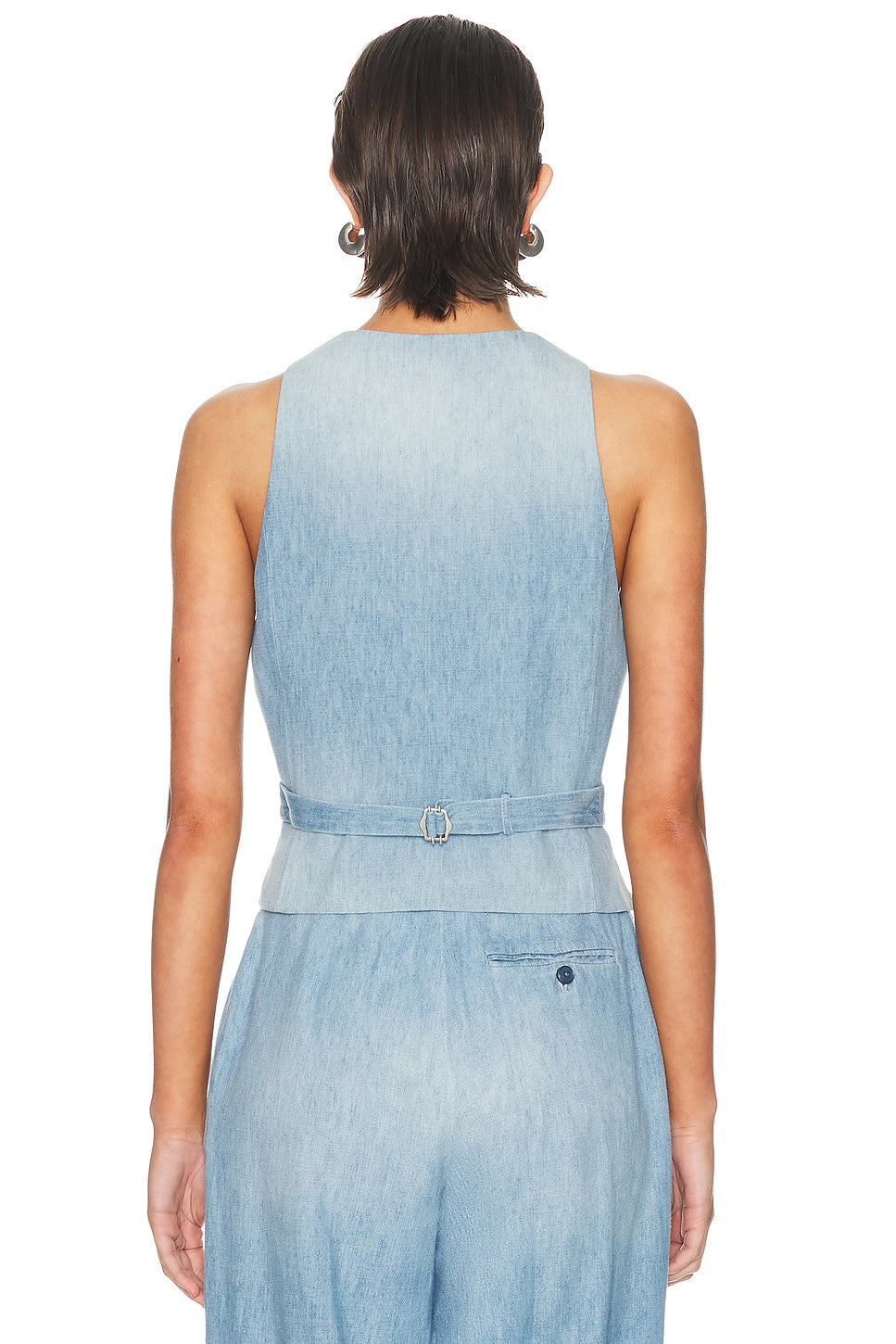 Clarissa Vest