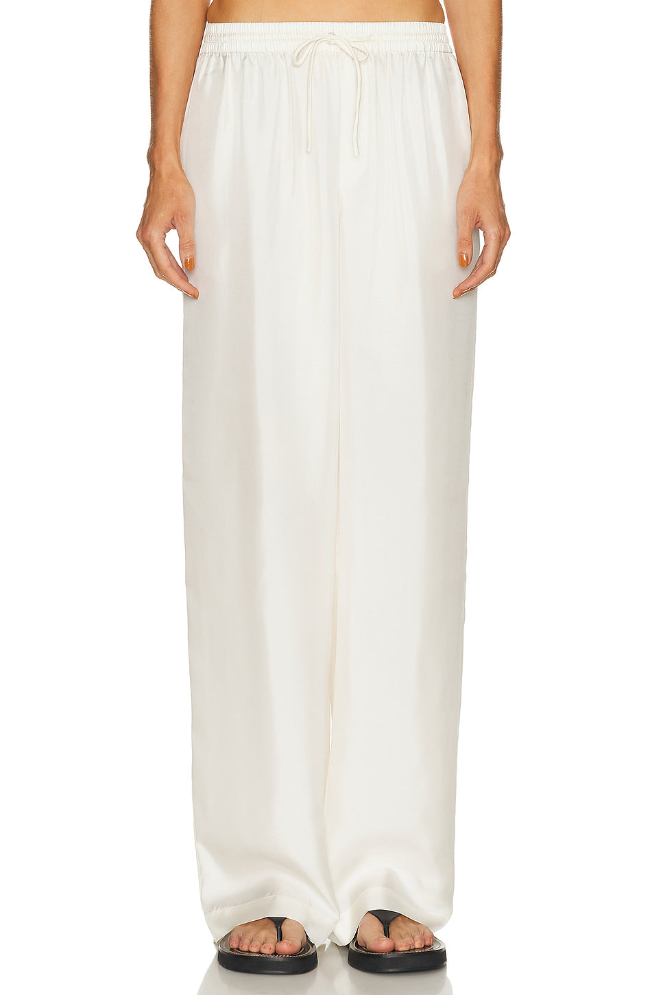Relaxed Silk Trouser