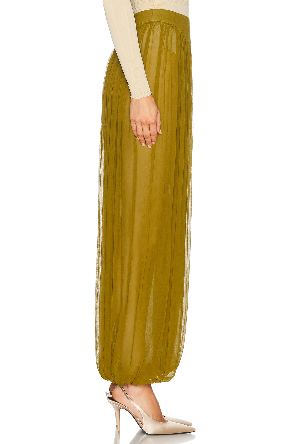 Marisel Pant