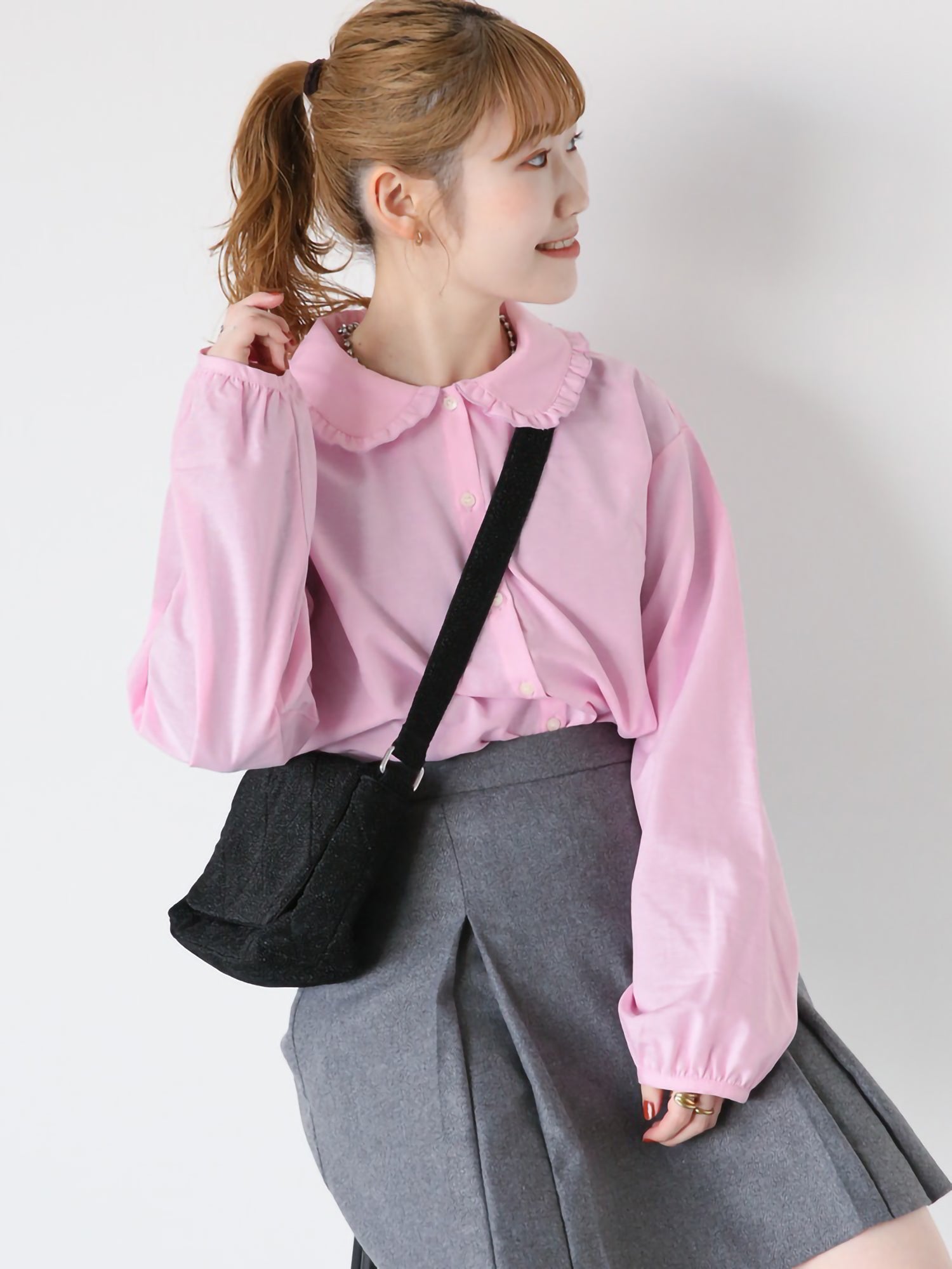 Raikou Ruffled Collar Shirt