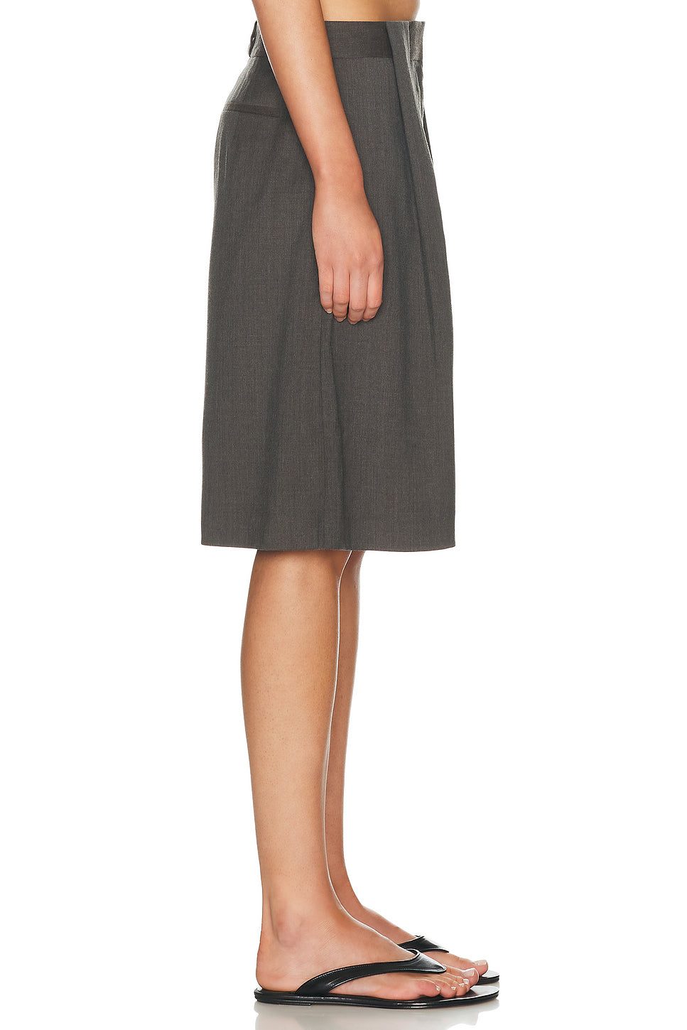 Wool Pleat Loop Short