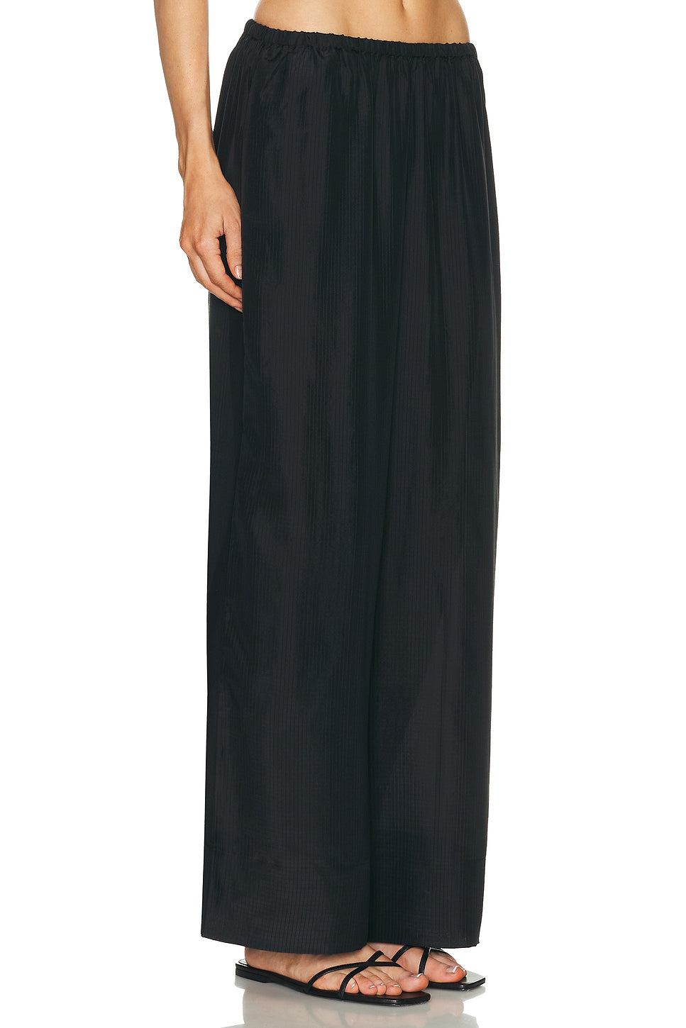Silk Grid Relaxed Pant
