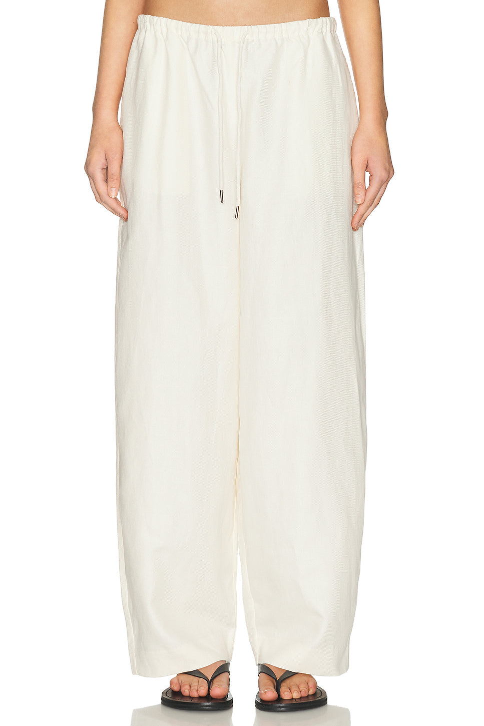 Fine Drawstring Relaxed Pant