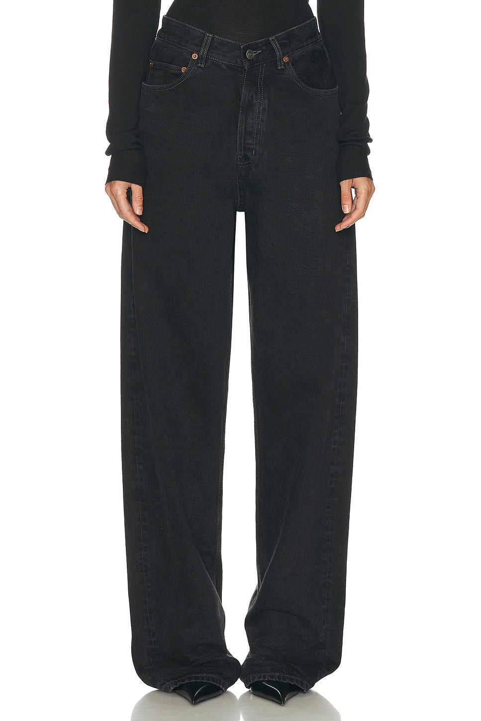 V-Waist Baggy Wide Leg