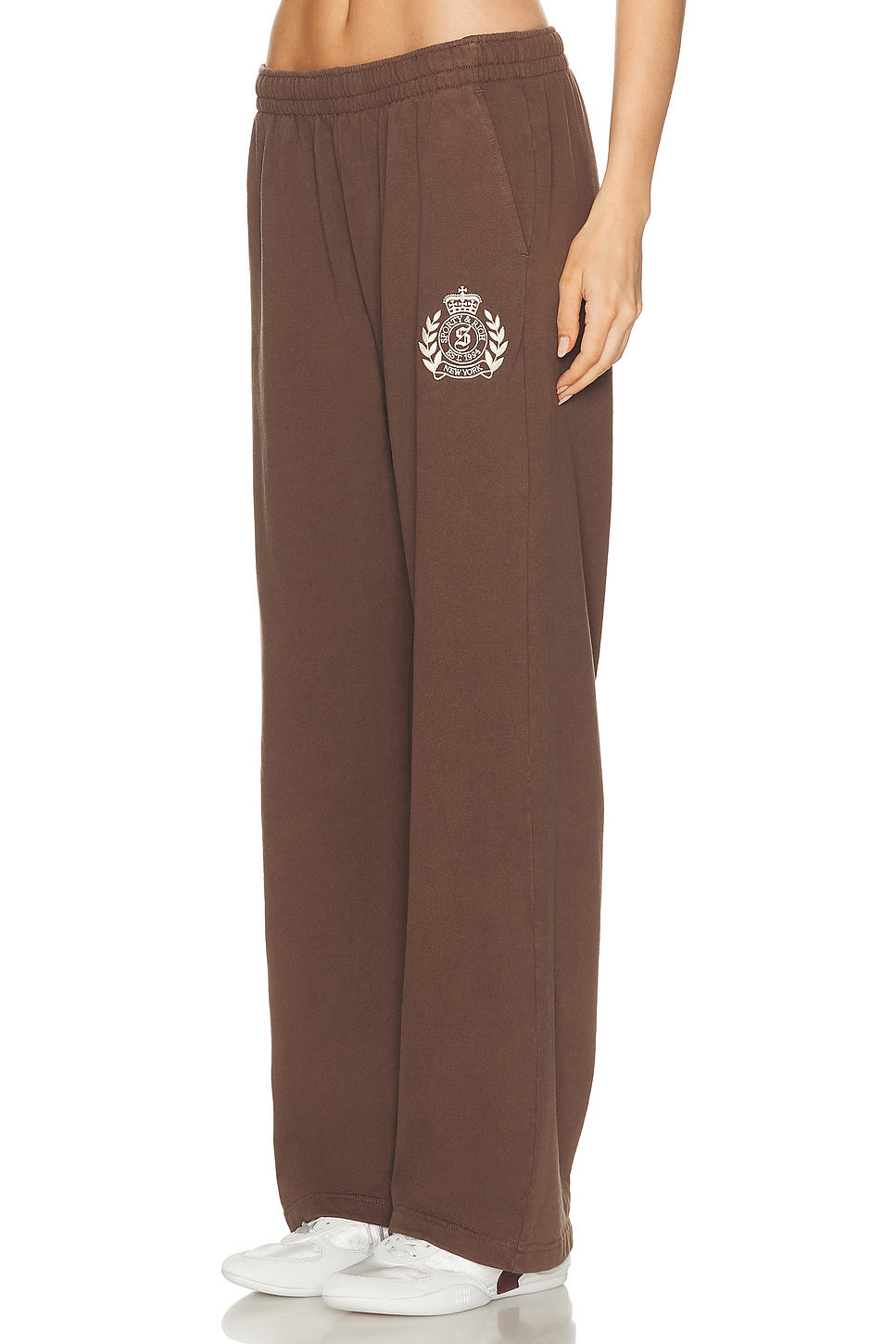 NY Crest Embroidered Wide Sweatpant