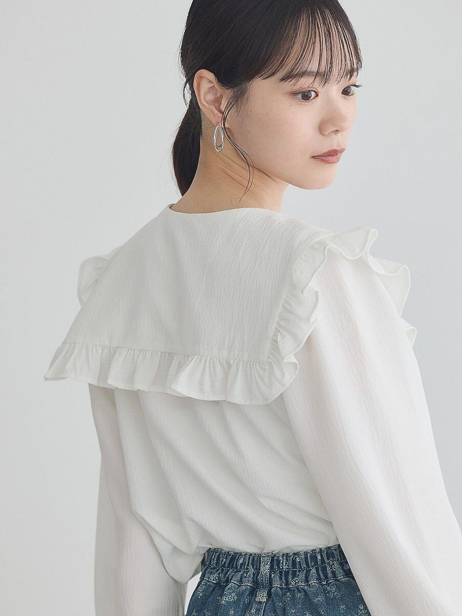 Sae Frilled Sailor Collar Blouse
