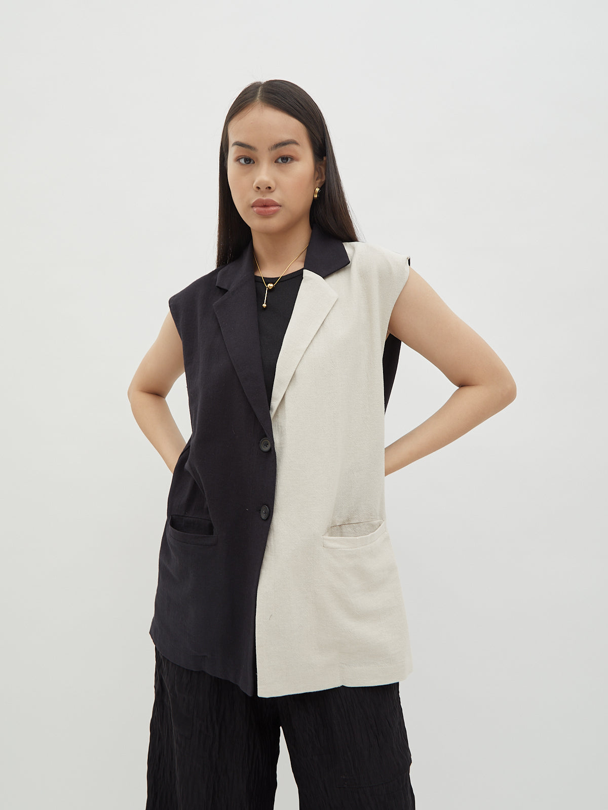 Sania Two Tone vest - Velvet at Bobo