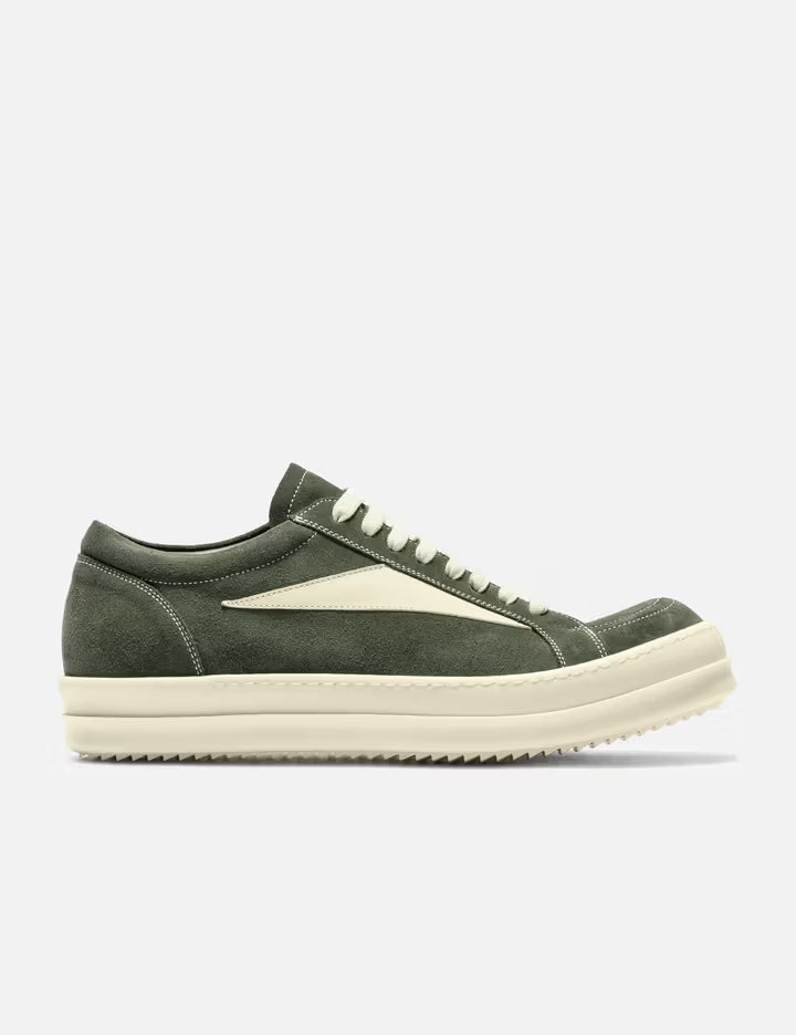 VINTAGE SNEAKS