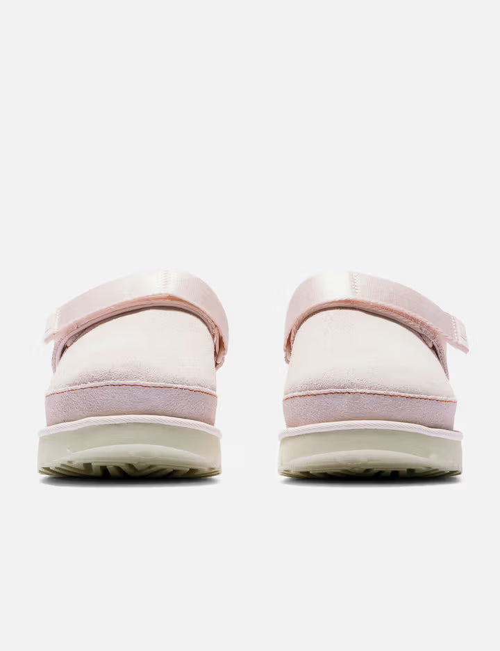 Goldenstar Love Clog '26