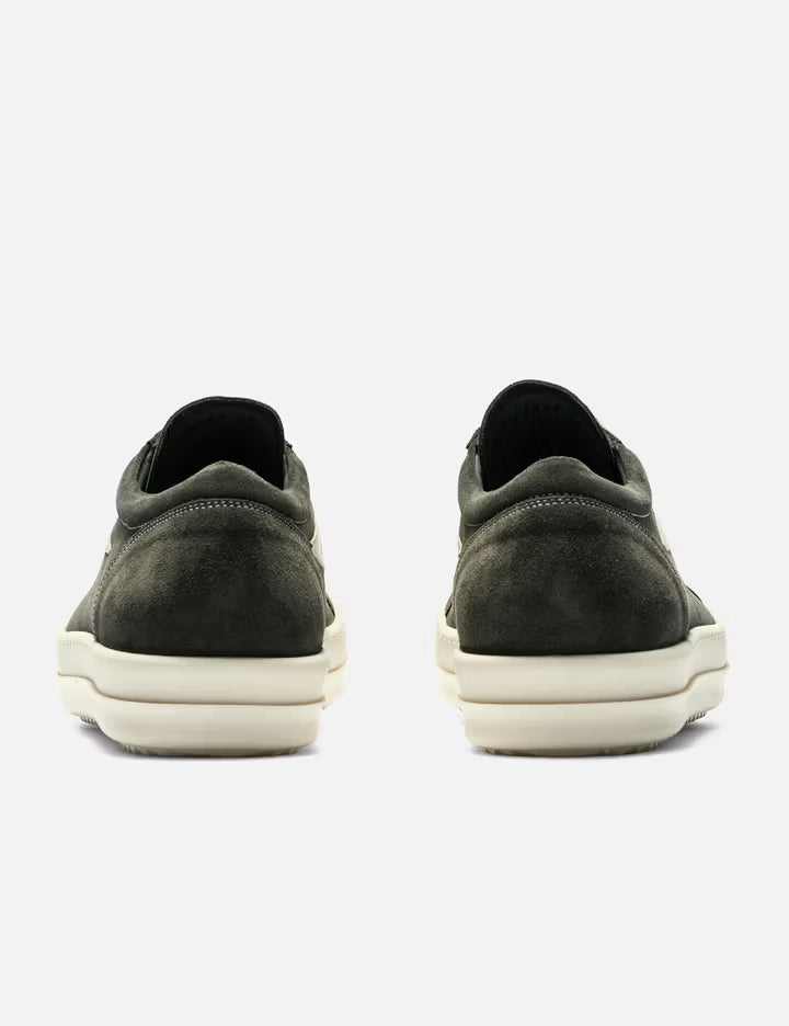 Vintage Sneaks In Suede Leather