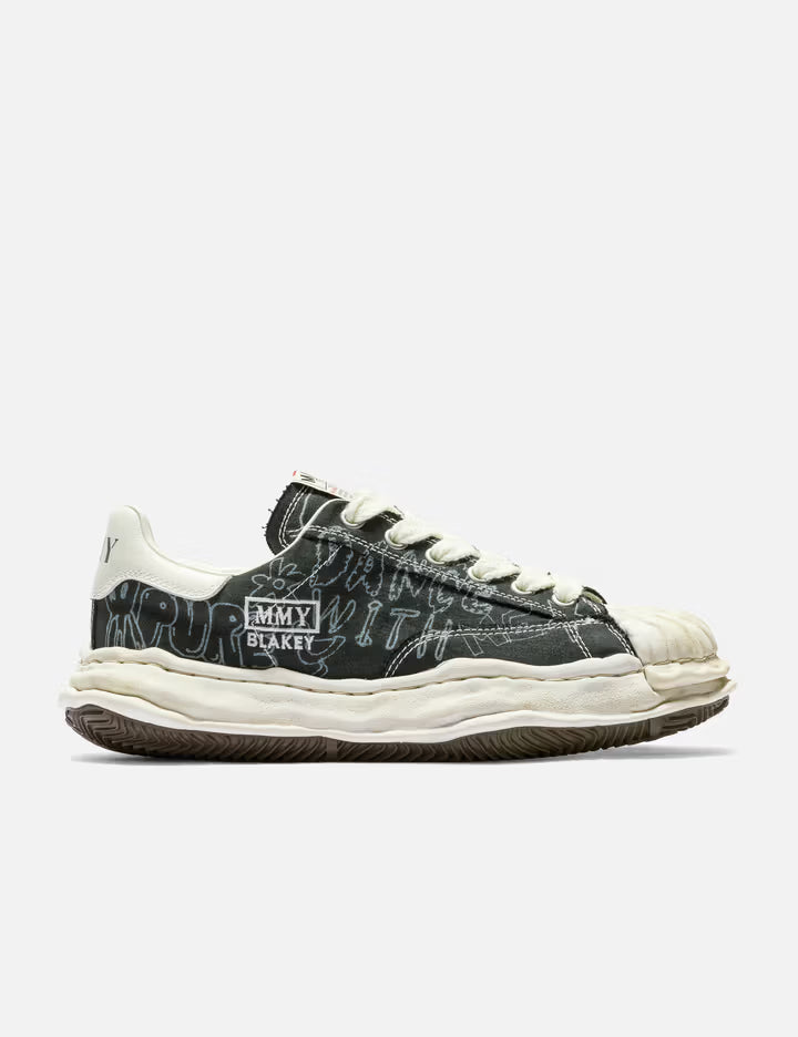 "BLAKEY" OG Sole Graffiti Printed Canvas Low Top Sneaker
