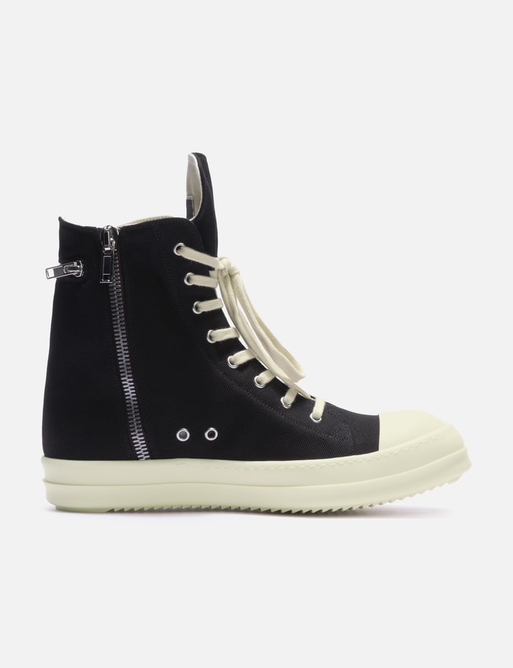 Cargo Sneaks