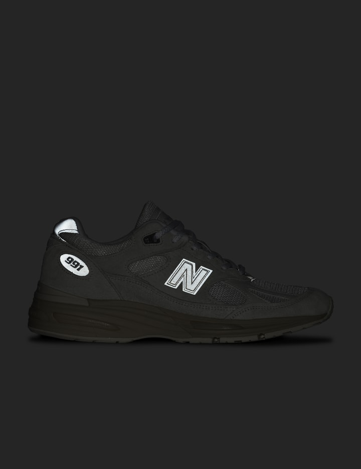 Made in UK 991v2