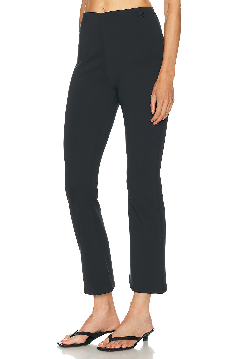 Sarah Pant