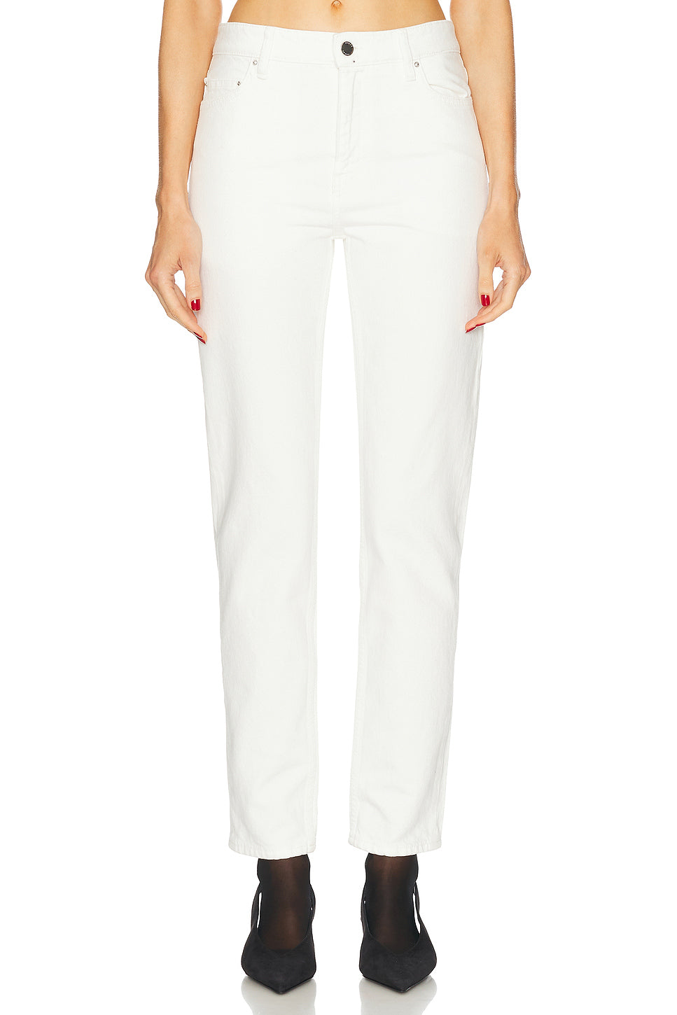 Low Taper Jeans