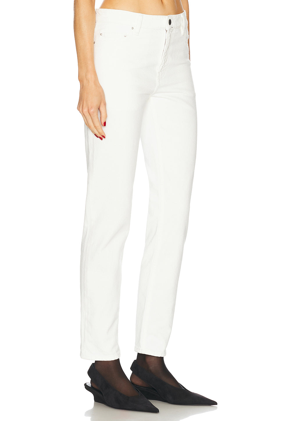 Low Taper Jeans