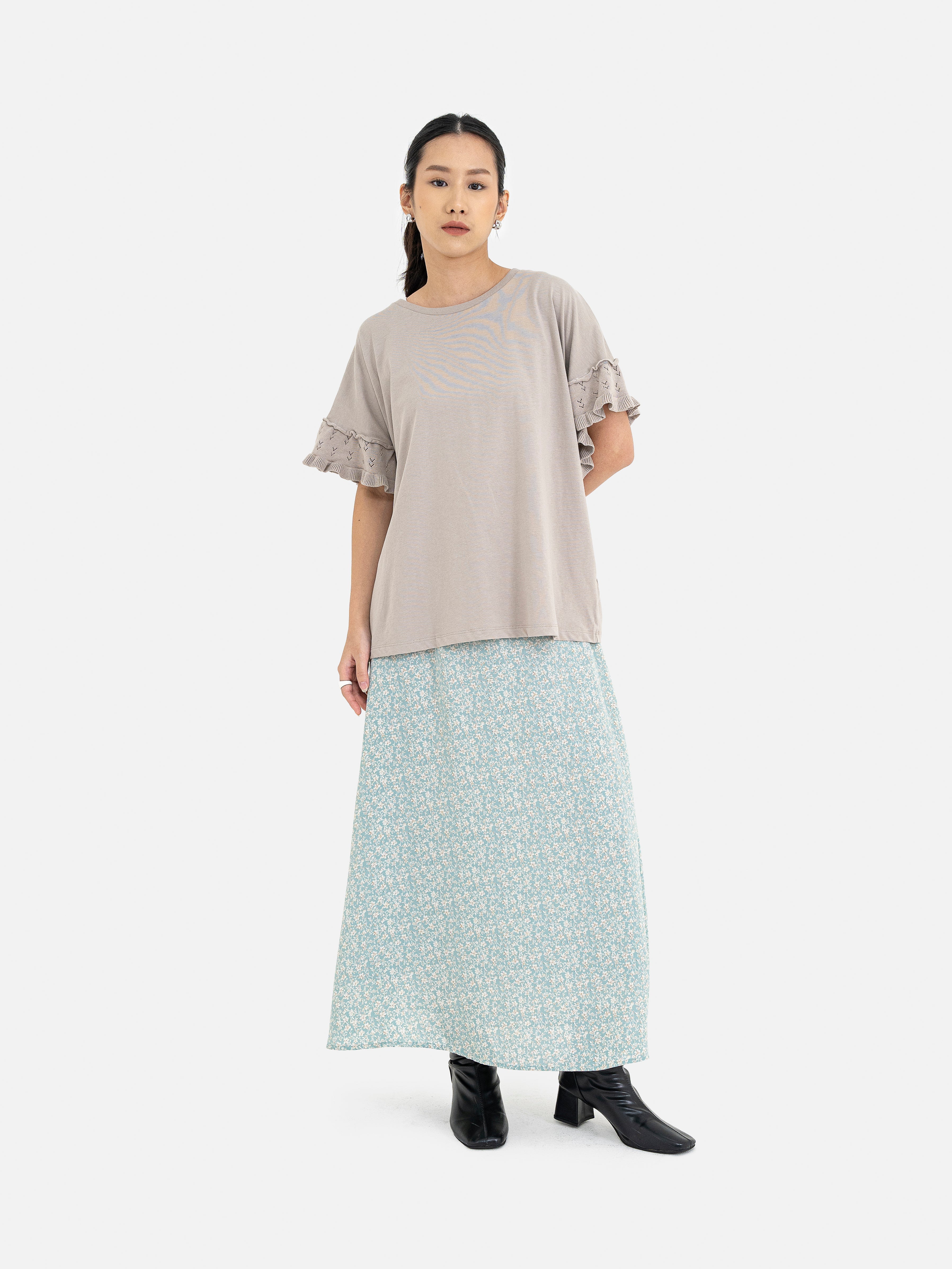 Takagi Sleeve Ruffle Pullover