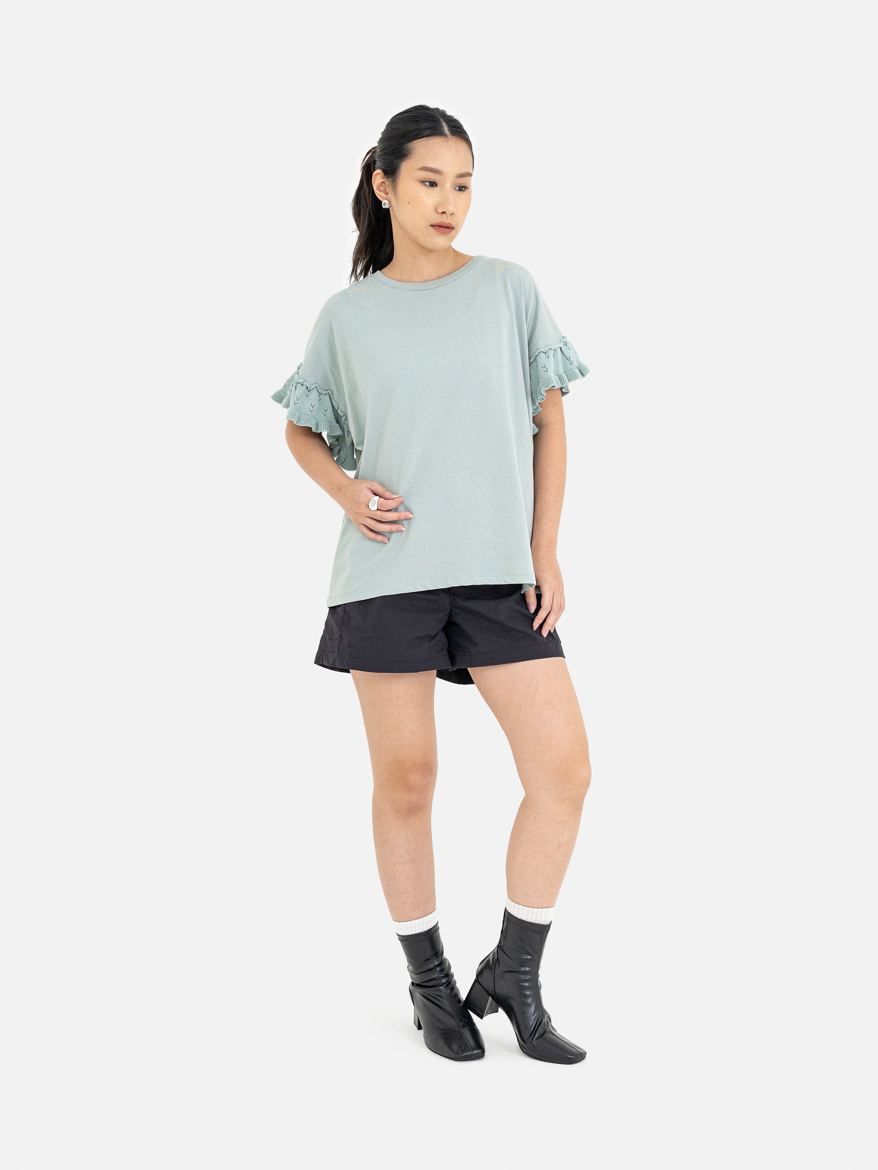 Takagi Sleeve Ruffle Pullover