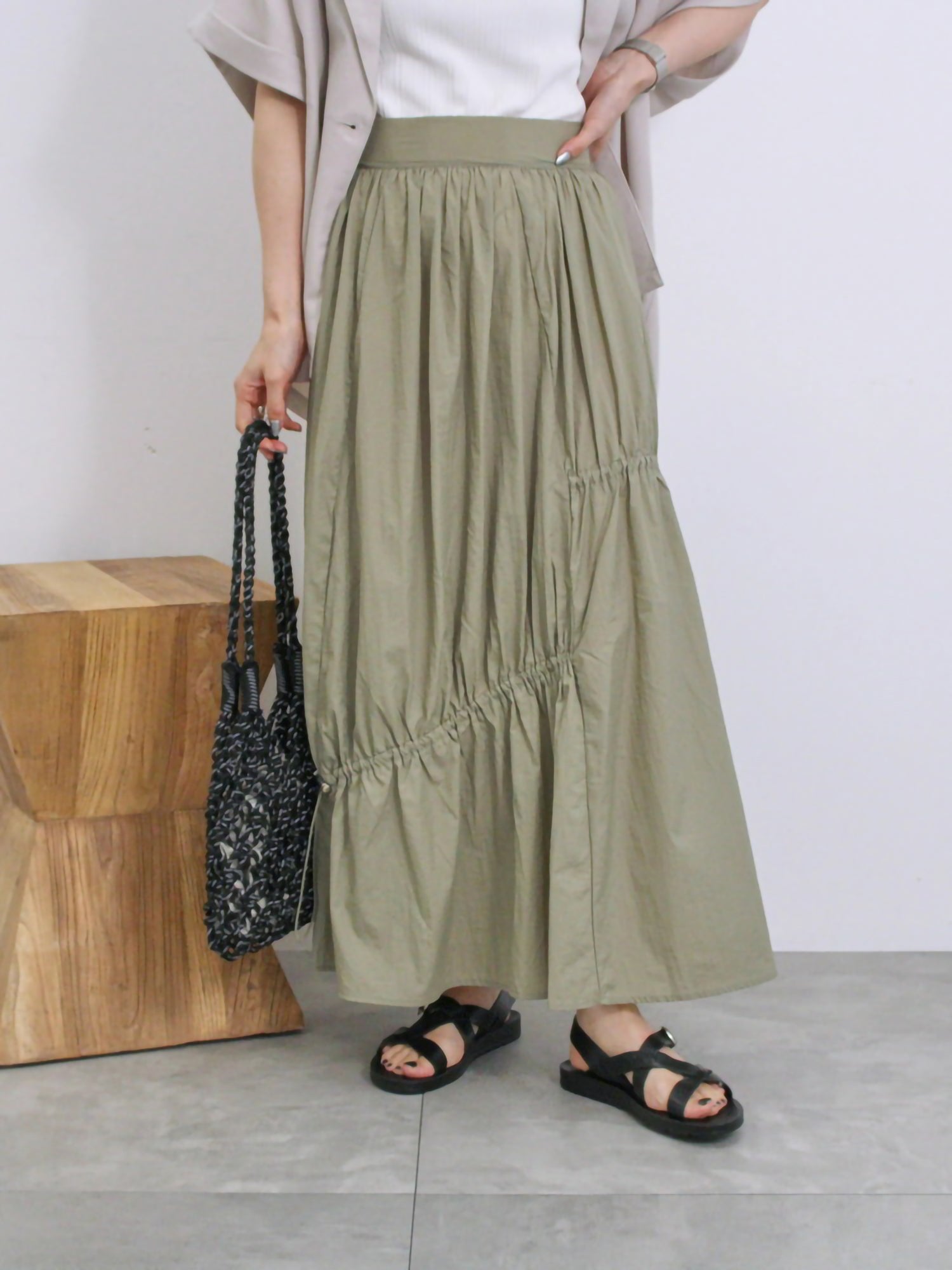 Takane Nylon Switching Drove Skirt