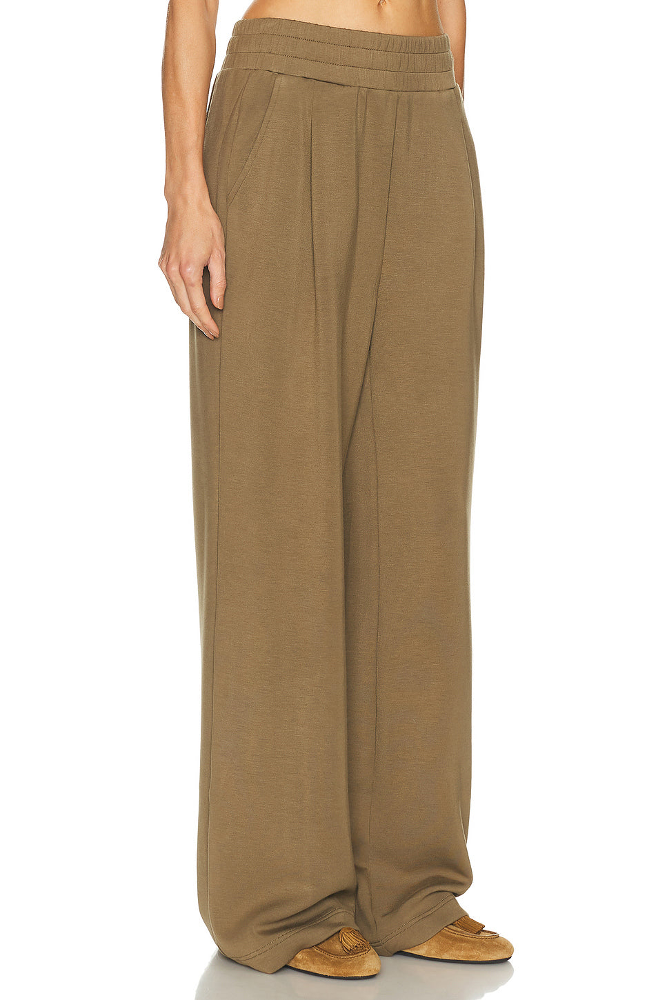 The Extra Wide Leg 32 Pant