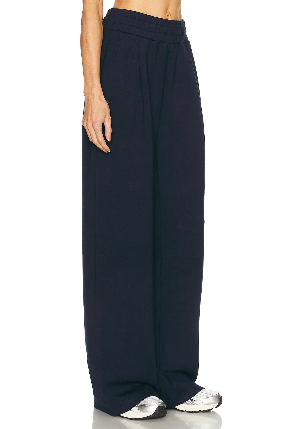 The Extra Wide Leg 32 Pant