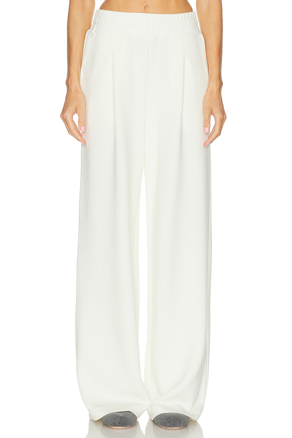 The Extra Wide Leg 32 Pant