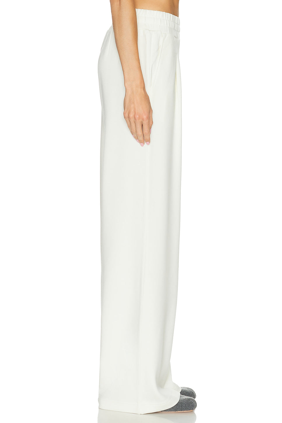 The Extra Wide Leg 32 Pant