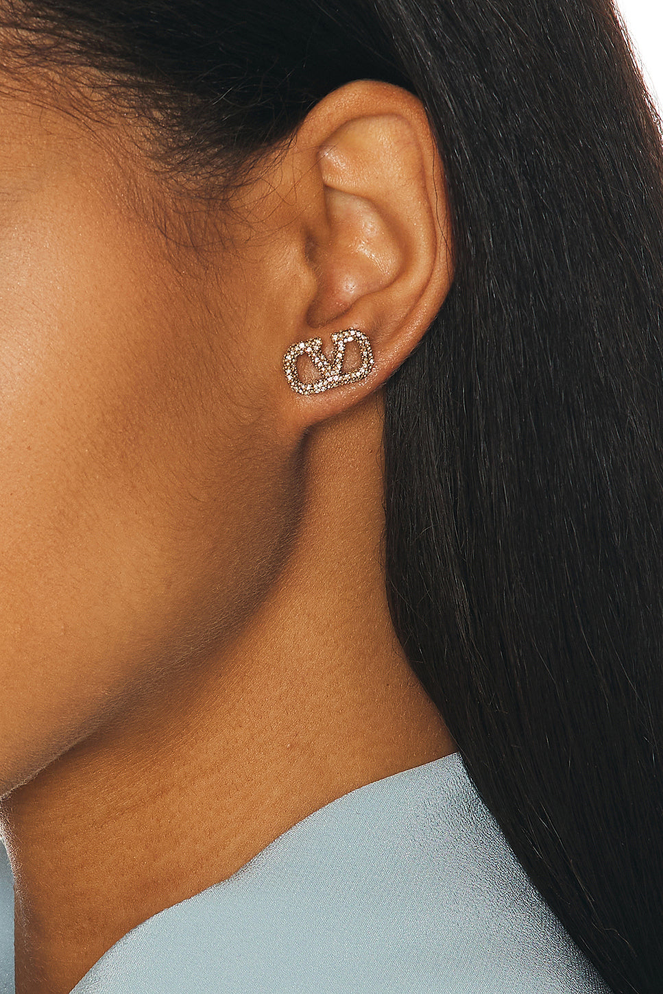 VLogo 16.5mm Signature Earrings