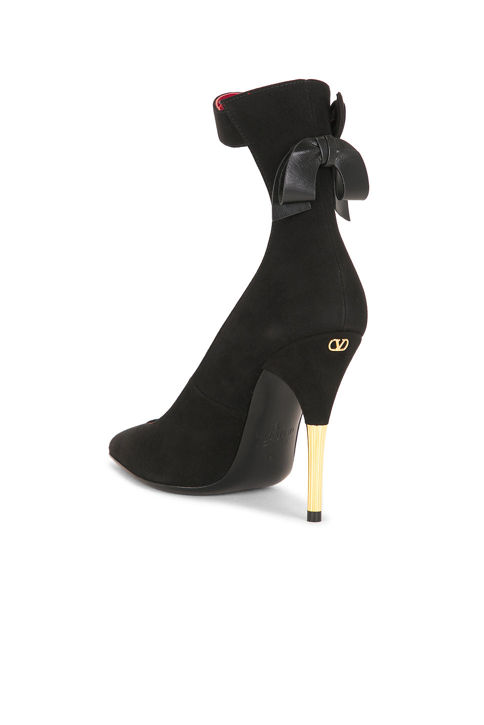 Fatale Ankle Strap Pump