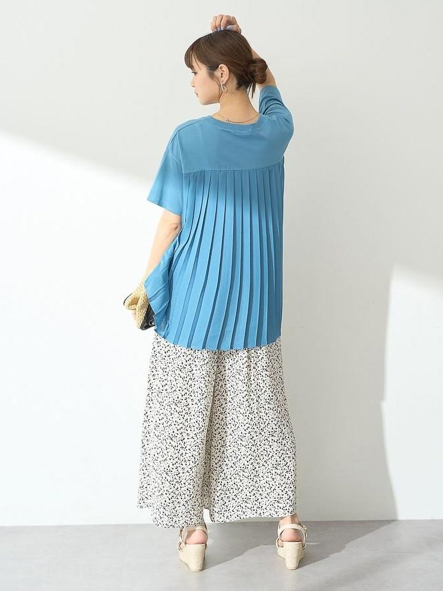 Watami Back Pleated Docking Tee