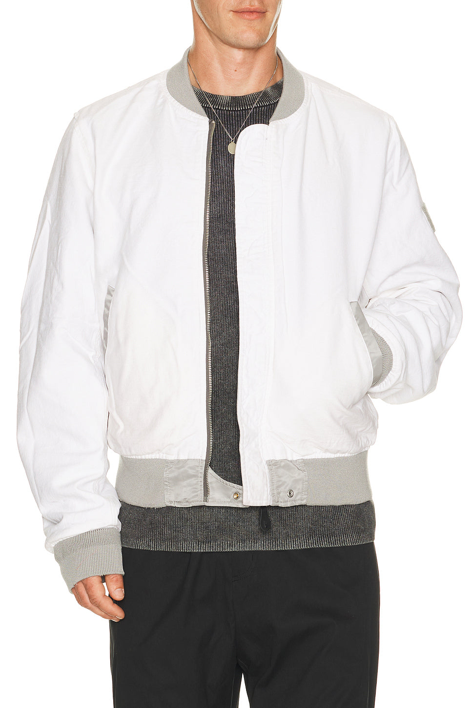 Ep.9 03 X Alpha Industries Ma-1 Bomber