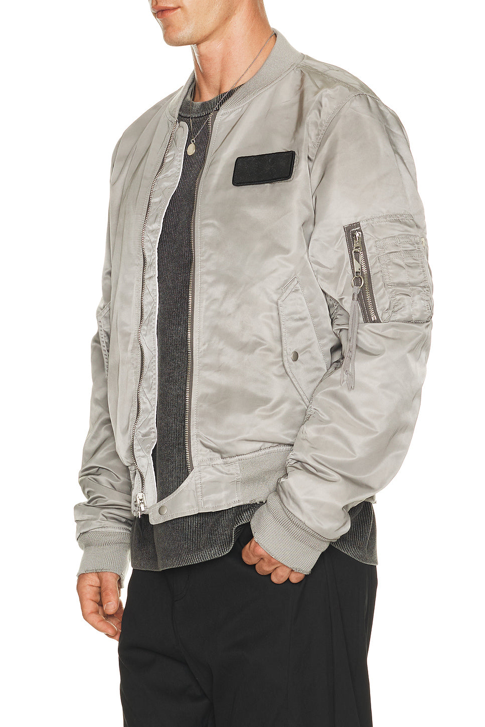 Ep.9 03 X Alpha Industries Ma-1 Bomber
