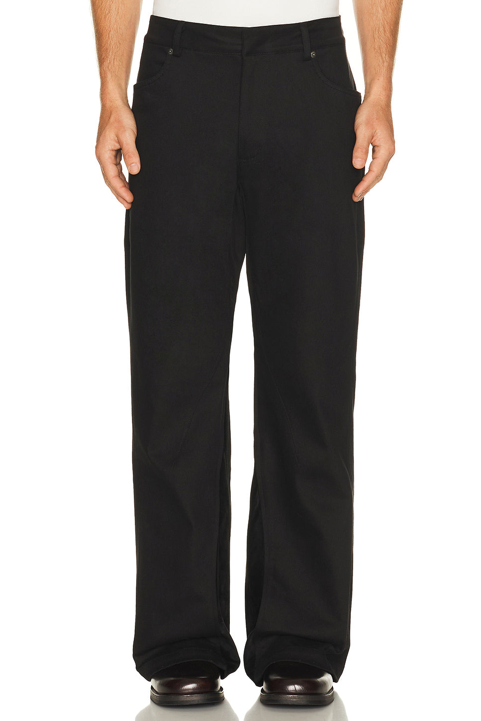 Ep.9 02 Trousers