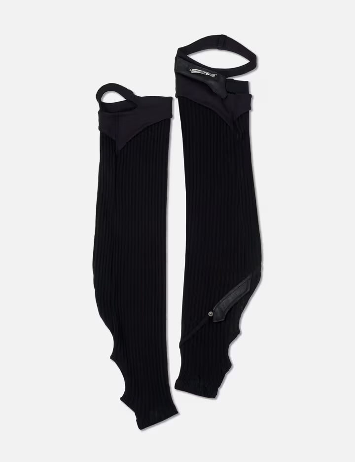 ASYMMETRIC LEG WARMER