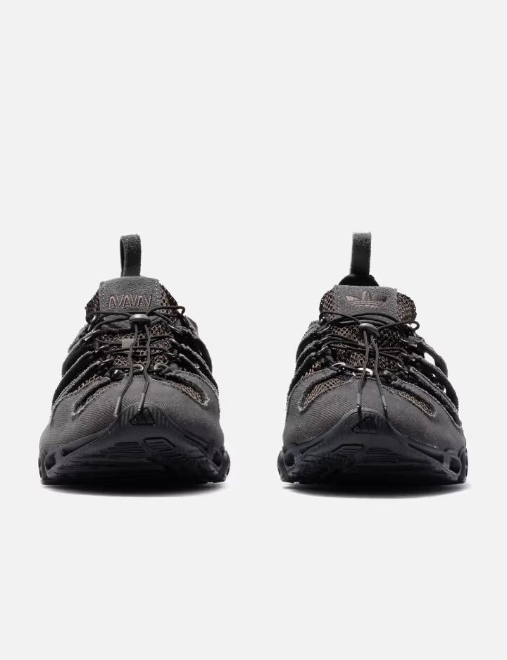 AVAVAV X Adidas Originals Megaride