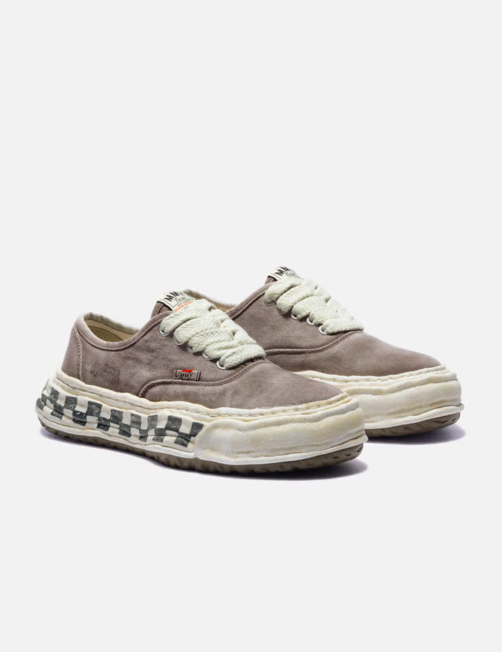 Baker26 Graffiti Sole Low-Top Sneakers