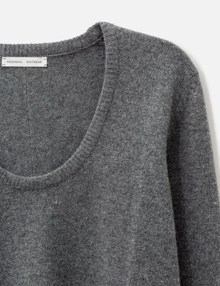 Ellen U-Neck Knit In Gray
