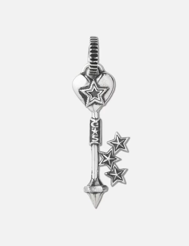 Heart W / Center Hollow Star Key Pendant