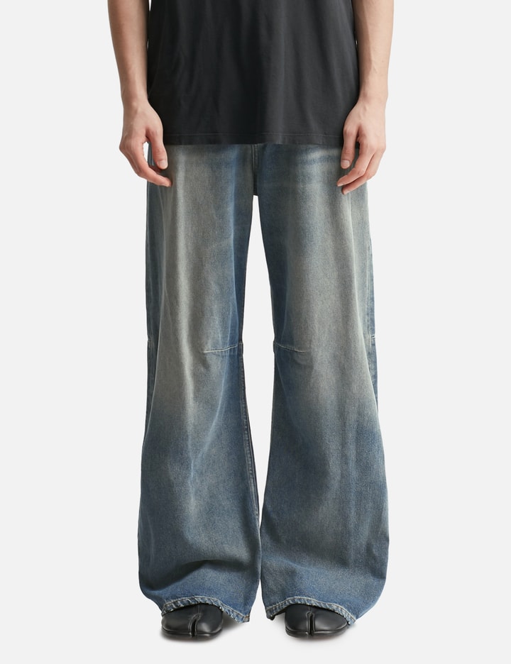 Wide-leg Jeans