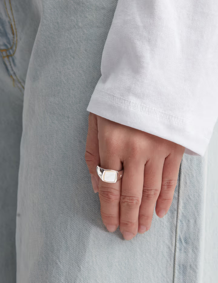 Kay Ring White MOP