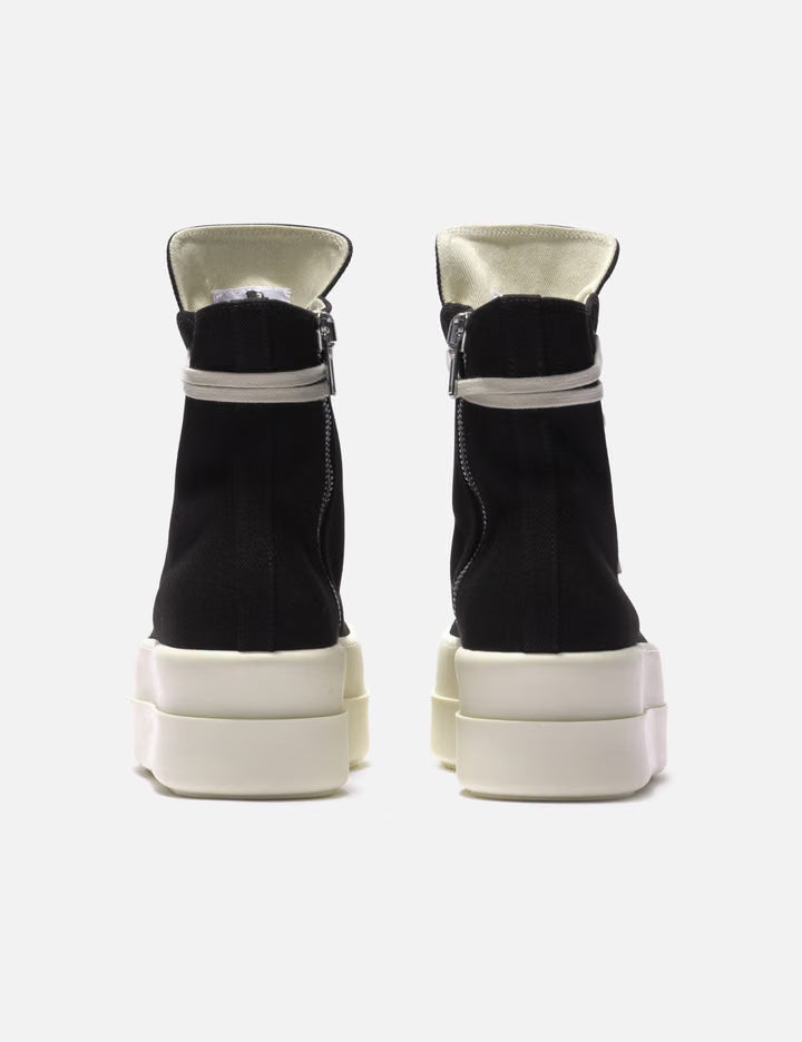 Mega Bumper Sneaks