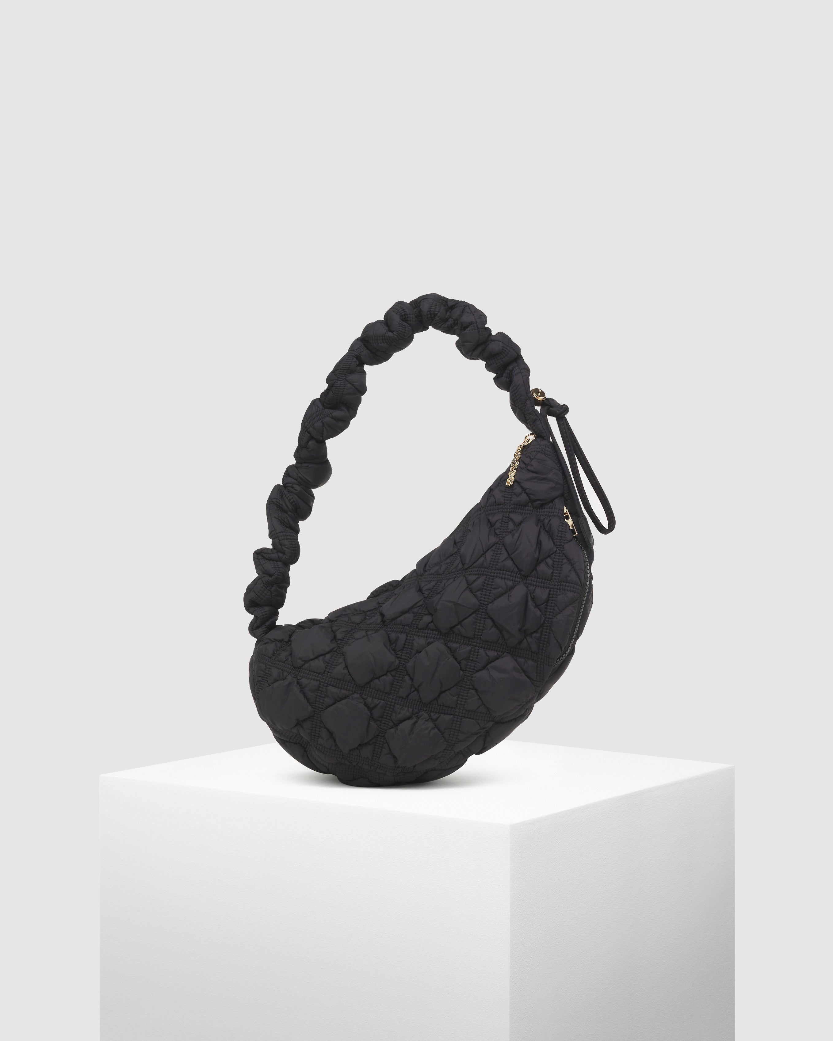 Carlyn Bag Korea - Cozy - Black: "Black Cozy Bag"